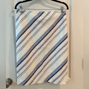 NWT White House Black Market diagonal striped pencil skirt. Size 6